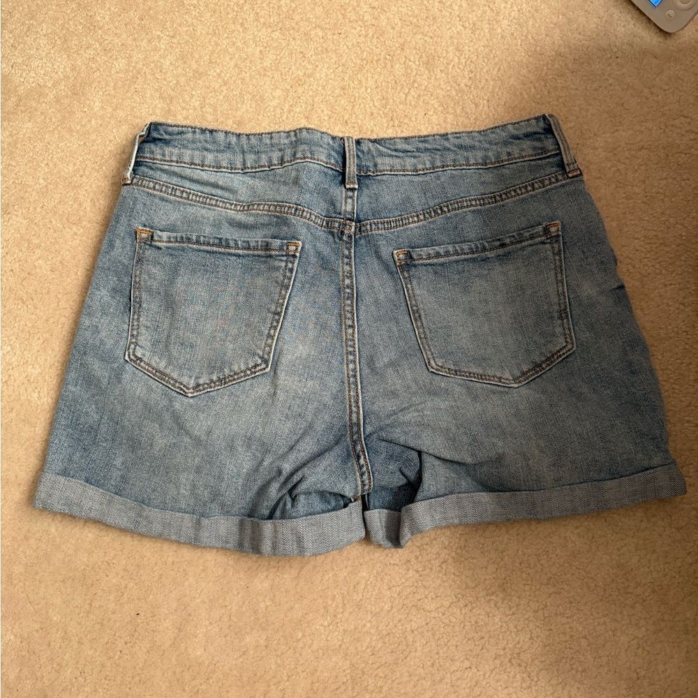 Old Navy High Rise Jean Shorts 10 - Picture 4 of 4